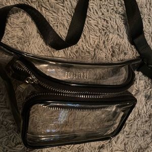 Forever 21 fannypack